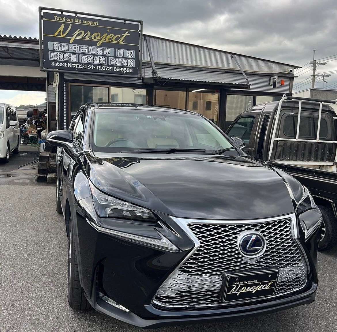 LEXUS レクサスNX 板金 塗装 交換 溶接 事故 整備 修理 ガリ傷 凹み