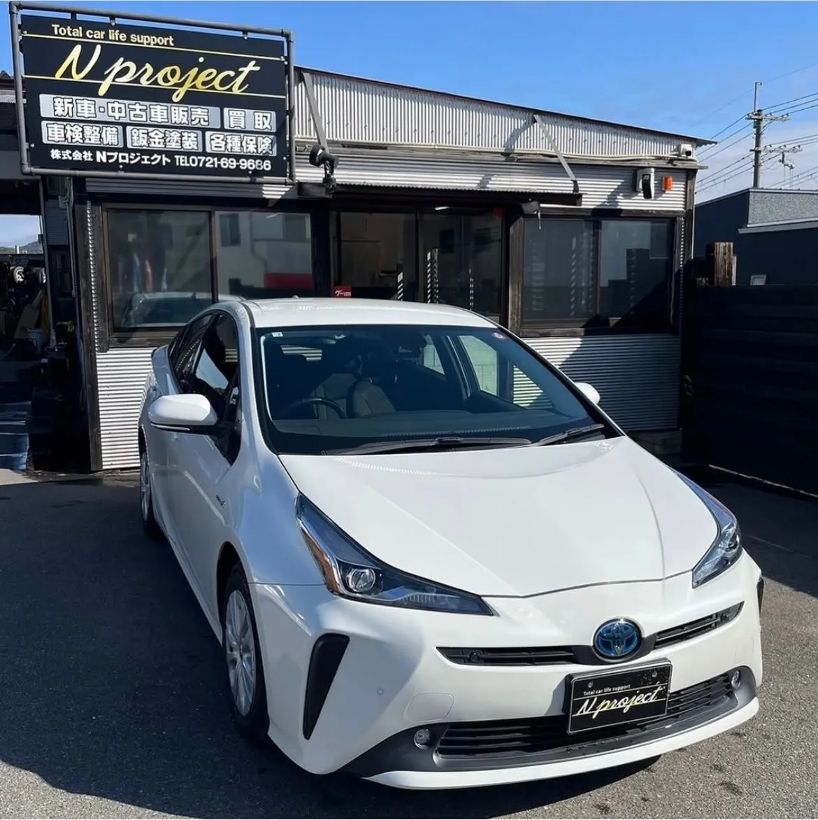 プリウス　TOYOTA  人気車　事故　修理　鈑金　塗装　交換　凹み　ガリ傷　河内長野　狭山　富田林　南大阪　自社整備工場　Nプロジェクト