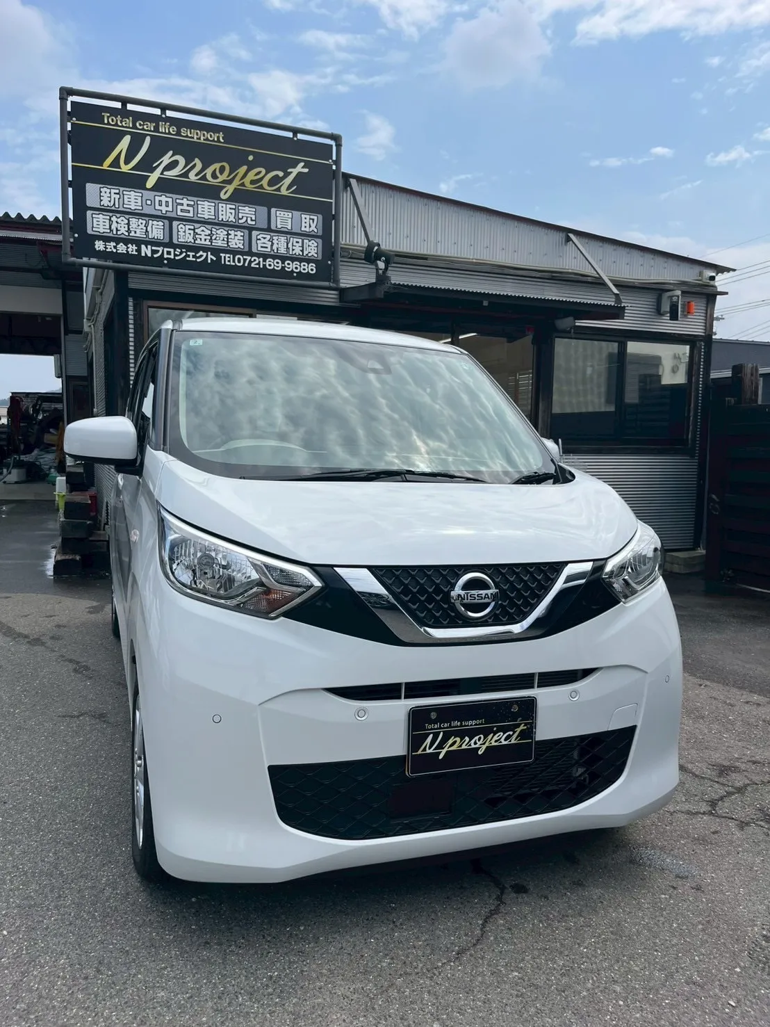 デイズ　NISSAN  凹み　キズ　バックドア　事故　修理　交換　鈑金塗装　保険　河内長野　狭山　富田林　南大阪　自社整備工場　Nプロジェクト