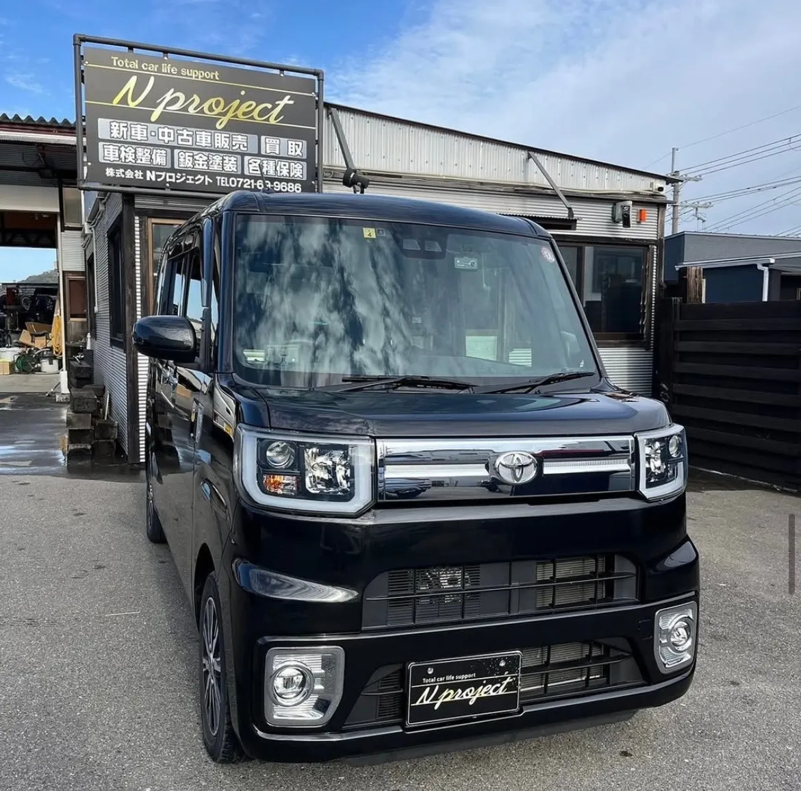 ピクシス　TOYOTA  凹み　キズ　事故　修理　交換　磨き　鈑金塗装　保険　河内長野　狭山　富田林　南大阪　自社整備工場　Nプロジェクト