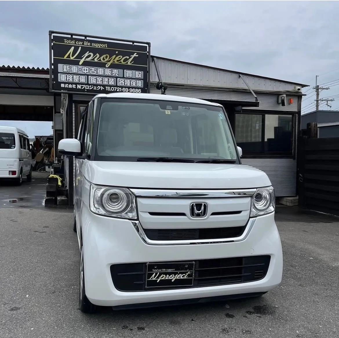 NBOX  ホンダ　人気車　事故　修理　保険　整備　交換　取付　河内長野　狭山　富田林　南大阪　自社整備工場　Nプロジェクト