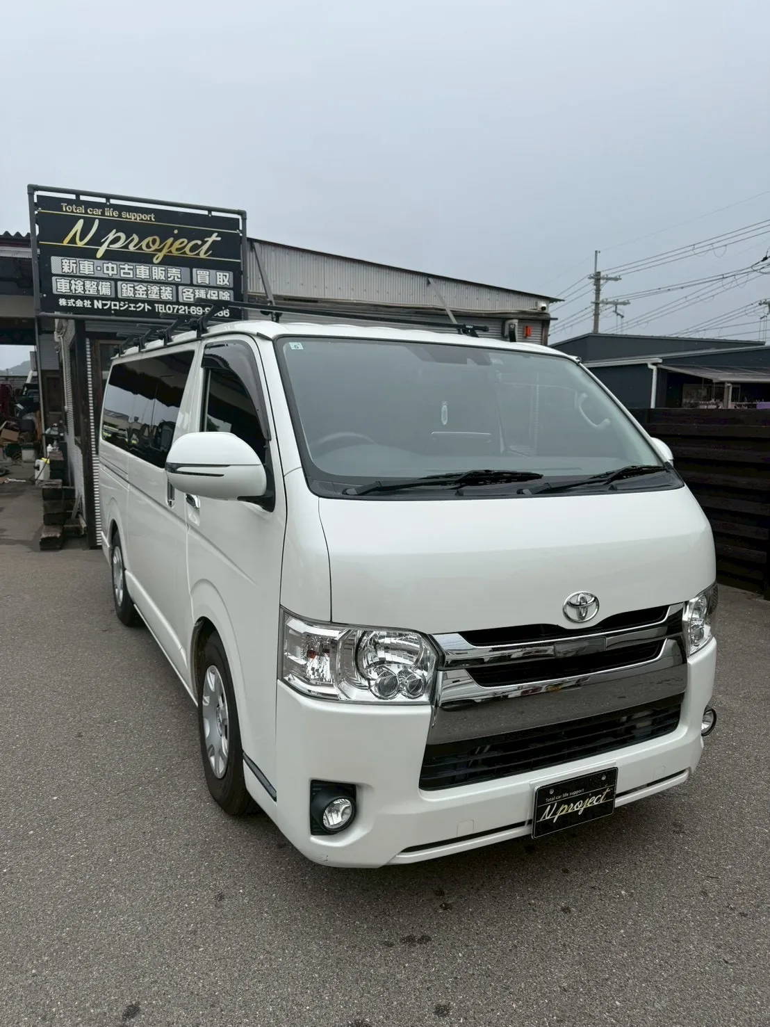 ハイエース　TOYOTA   事故　交換　整備　点検　鈑金塗装　保険　河内長野　狭山　富田林　南大阪　自社整備工場　Nプロジェクト
