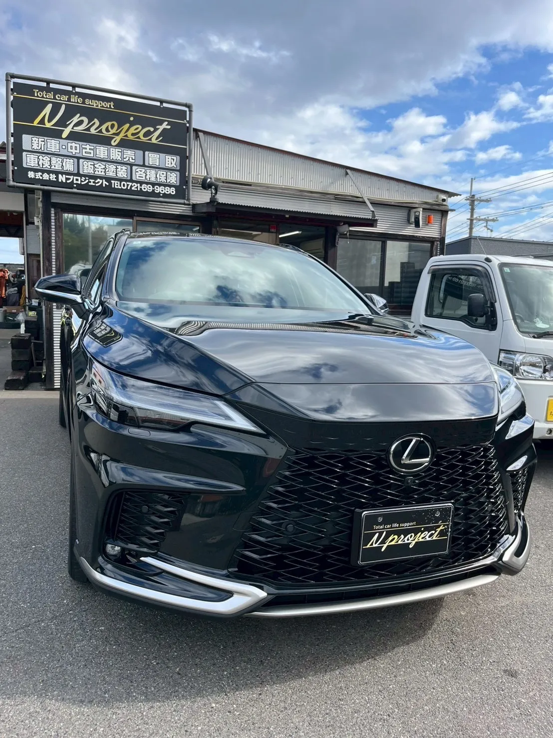 レクサス　RX   フロントバンパー　ガリ傷　凹み　事故　交換　修理　鈑金塗装　磨き　取付　保険　河内長野　狭山　富田林　南大阪　自社整備工場　Nプロジェクト