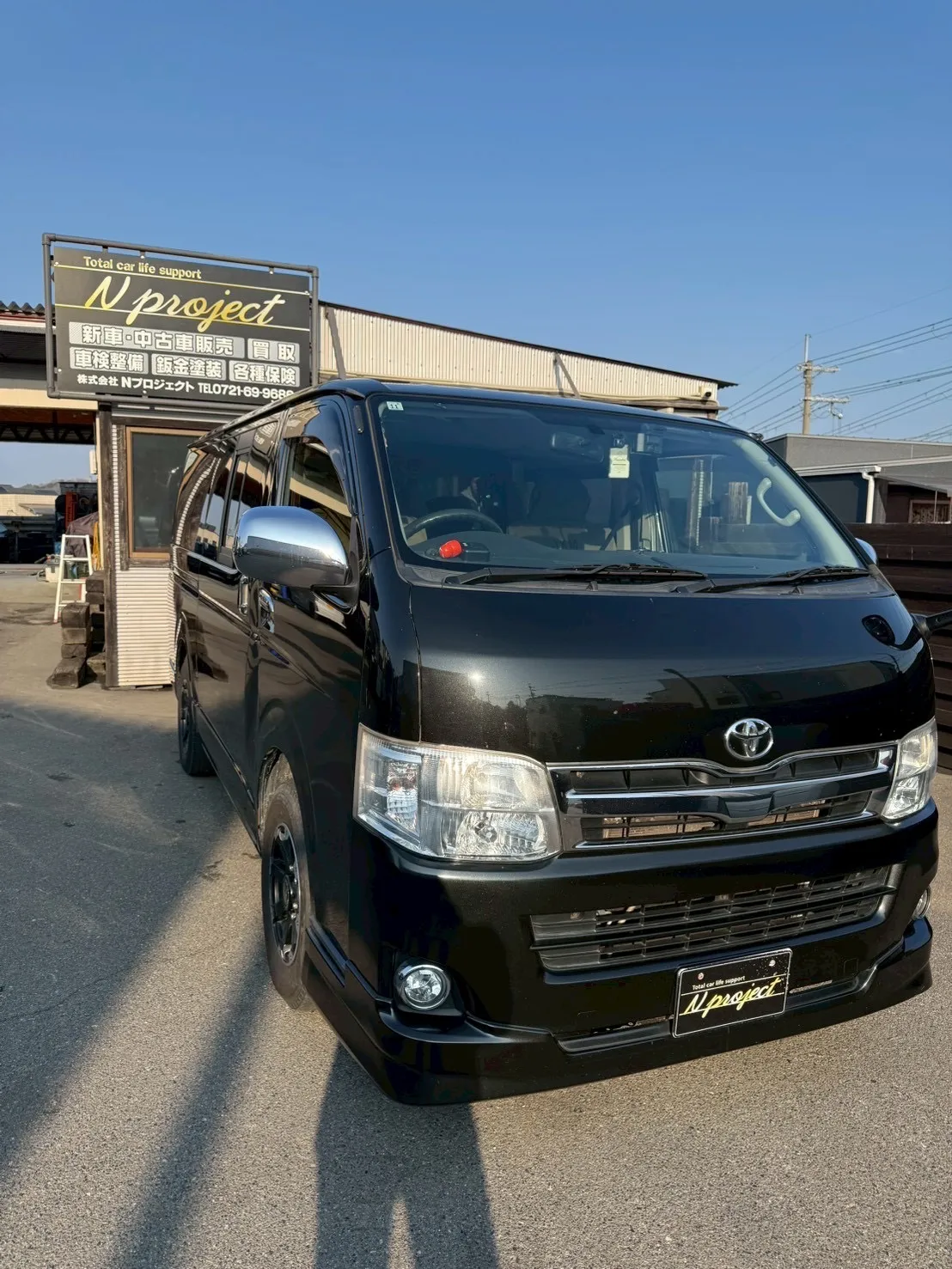 ハイエース　TOYOTA   事故　交換　整備　点検　鈑金塗装　保険　河内長野　狭山　富田林　南大阪　自社整備工場　Nプロジェクト