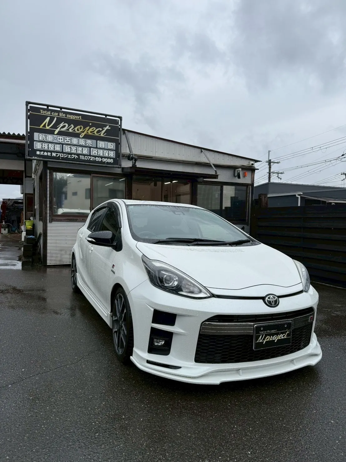 アクア TOYOTA 鈑金 塗装 事故 修理 交換 凹み ガリ傷 保険 河内長野 富田林 狭山 南大阪 自社整備工場 Nプロジェクト