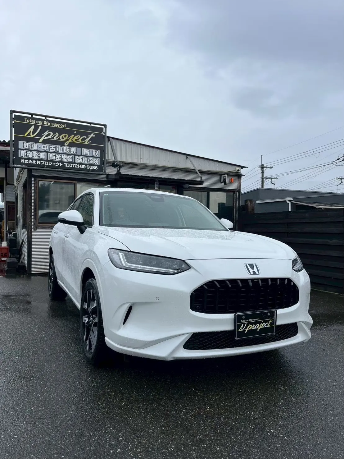 ホンダ　ZR-V  リヤドア　ガリ傷　凹み　ボカシ　事故　交換　鈑金塗装　一般整備　河内長野　狭山　富田林　南大阪　自社整備工場　Nプロジェクト